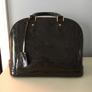 Louis Vuitton Alma PM - Monogram Vernis